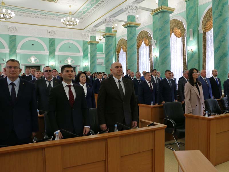 Комитеты Брянской облдумы «поделили» между собой ЕР и ЛДПР