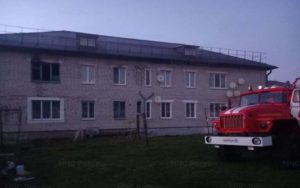 Пожар в квартире в Рогнедино: три человека спасены, пострадавших нет