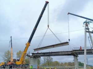 Мостостроители в Унече окончательно разобрали старый путепровод