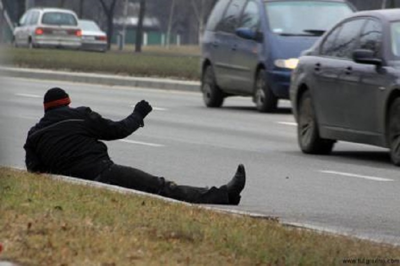 Дорожная полиция Брянска подсчитала погибших в ДТП пьяных пешеходов