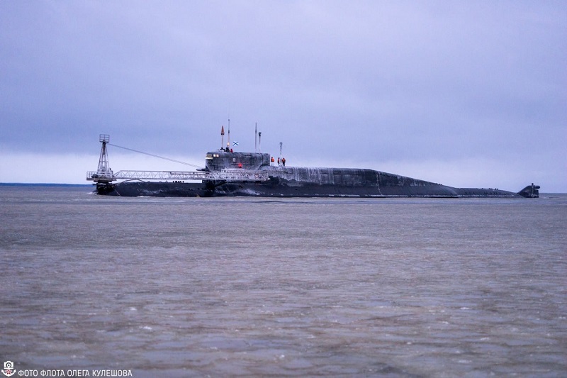 Атомный подводный ракетоносец «Брянск» проходит заводские испытания в Белом море после ремонта