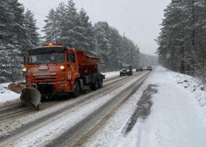 Брянские дорожники очистили от снега 7 тыс. километров региональных дорог