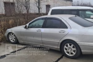 Брянский суд отобрал у владелицы люксовый автомобиль за нарушение таможенного законодательства